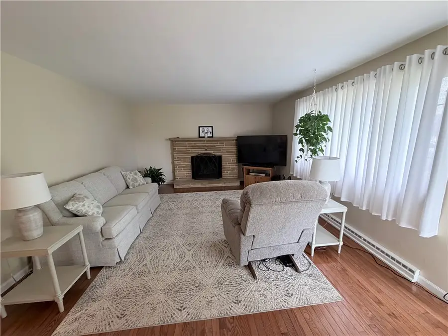 155 Westwood Mnr, Butler, PA 16001 - #3