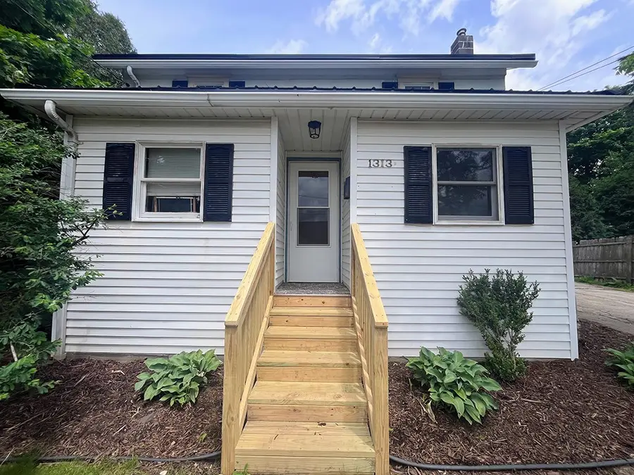 1313 Locust Street, Indiana, PA 15701 - #2