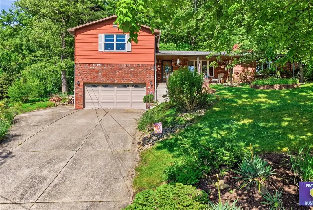 107 Jeanine Ct., Trafford, PA 15085 - #1
