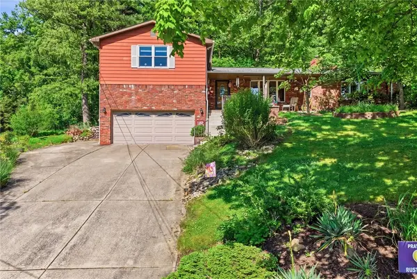 107 Jeanine Ct., Trafford, PA 15085