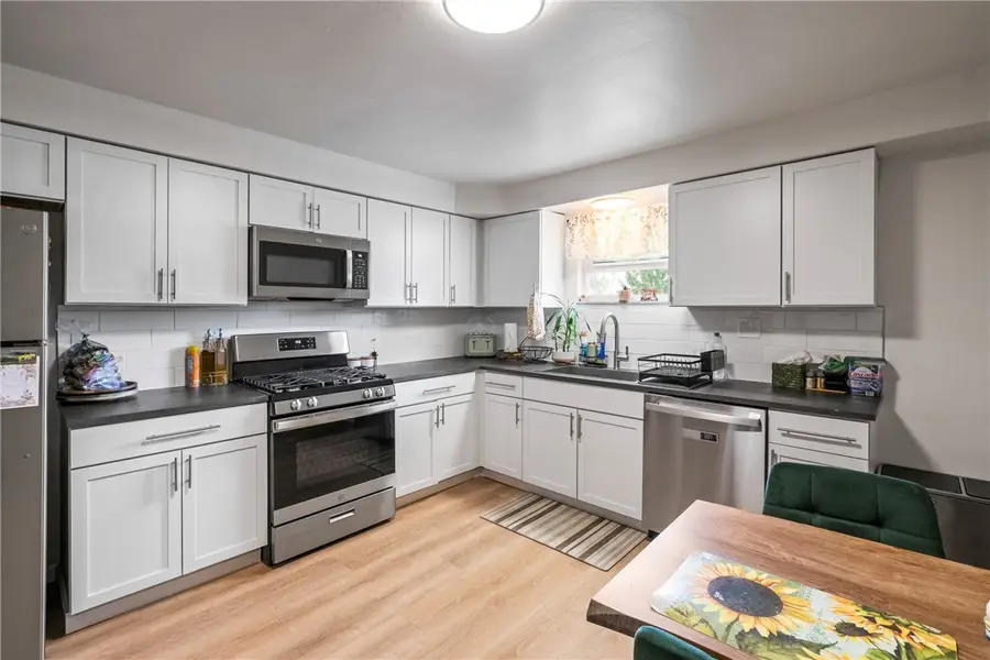 817-819 Bayonne Ave, Pittsburgh, PA 15216 - #2