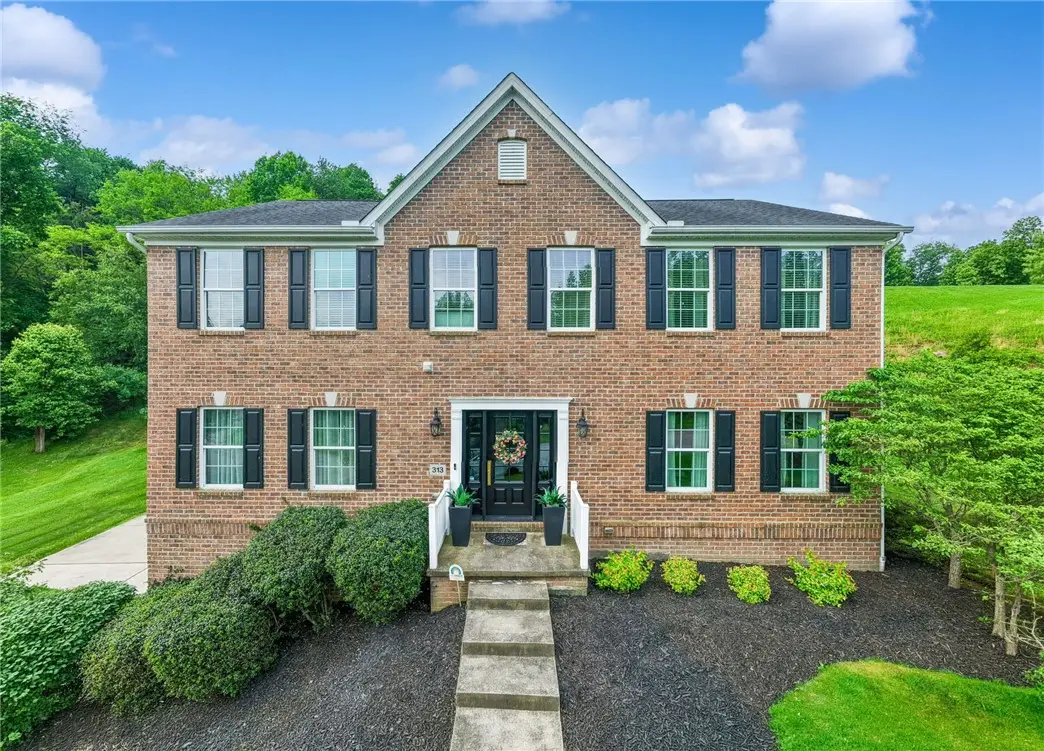 313 Sutherland Dr, Venetia, PA 15367 - #1