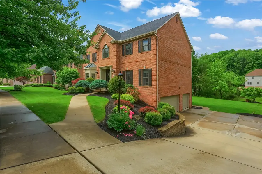 358 Steeplechase Dr, Cranberry, PA 16066 - #3