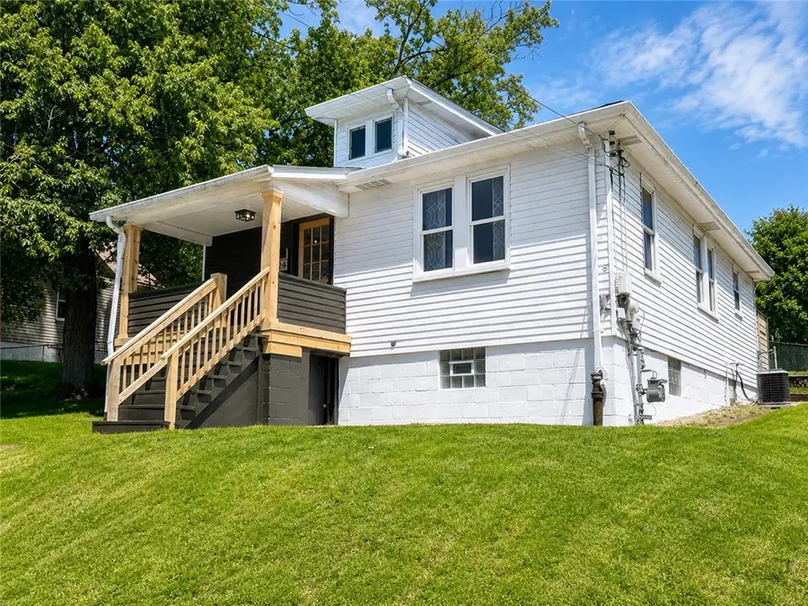 1024 Jerome St, Pittsburgh, PA 15220 - #2
