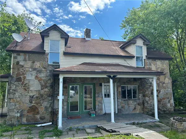 304 Trevor St, Connellsville, PA 15425