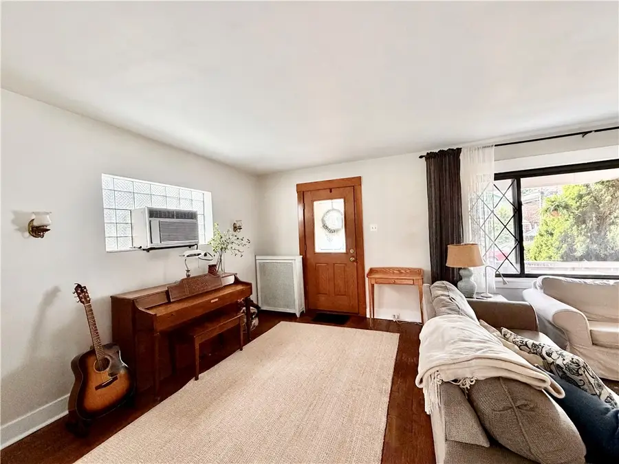 941 Kennebec St, Pittsburgh, PA 15217 - #3