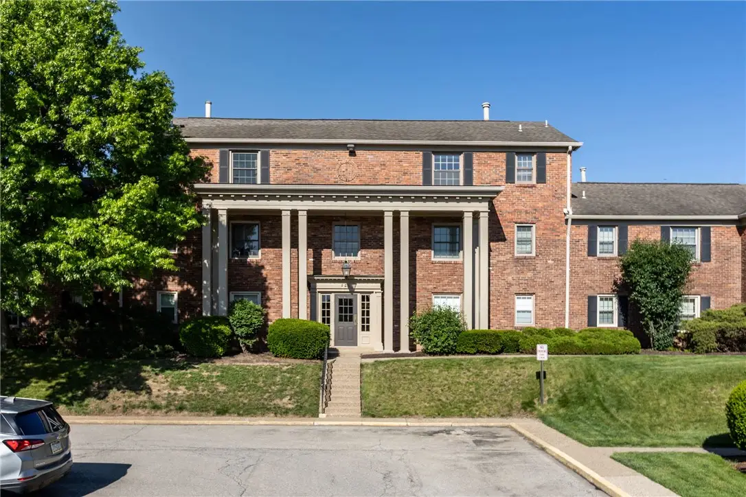 126 Jamestown Ct #C, Pittsburgh, PA 15216 - #1