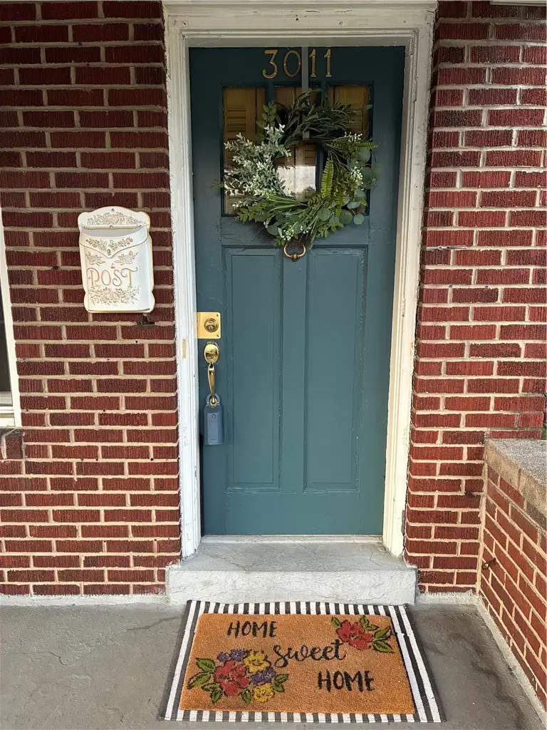 3011 Pyramid Ave, Pittsburgh, PA 15227 - #1