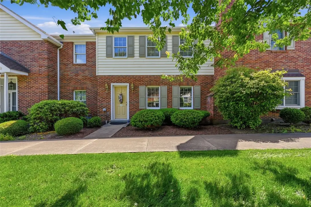 201 Boxwood Ct, McMurray, PA 15317 - #1
