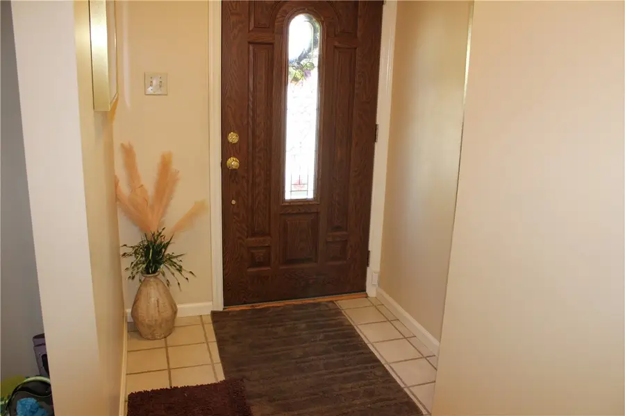 2663 Hunters Point Dr, Wexford, PA 15090 - #3