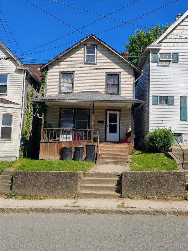 107 Woodland Ave, Washington, PA 15301