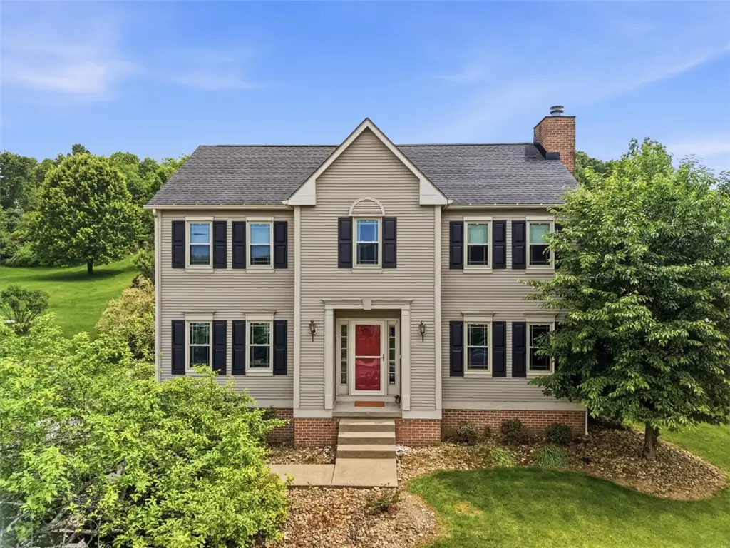 333 Warrick Dr, Seven Fields, PA 16046 - #1