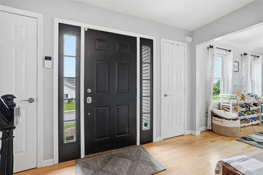 333 Warrick Dr, Seven Fields, PA 16046 - #3