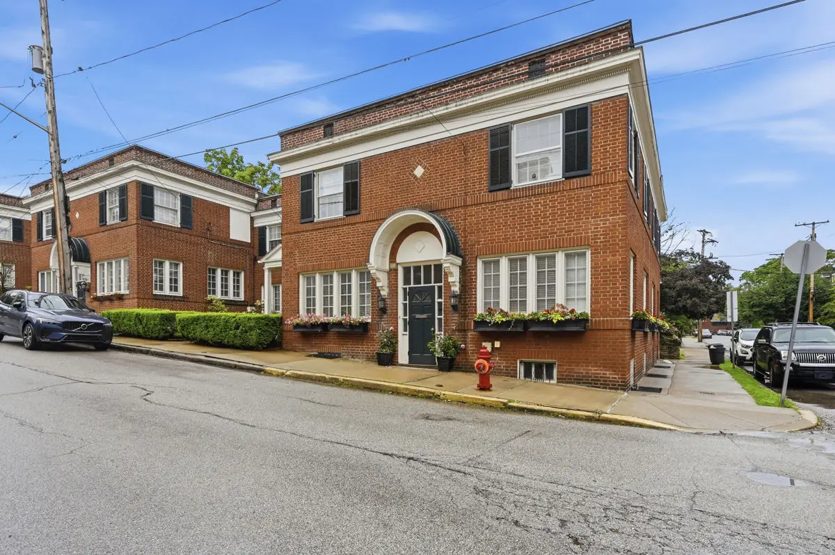 926 Bellefonte Street Street, Pittsburgh, PA 15232 - #1