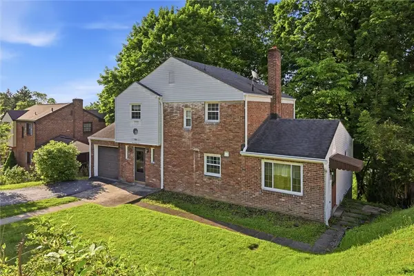 126 Columbia Dr, Pittsburgh, PA 15236