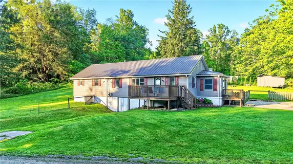 123 Pritts Distillery Rd, Champion, PA 15622