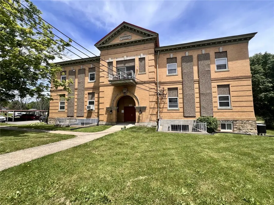 230 W Berkeley St #2101, Uniontown, PA 15401 - #2