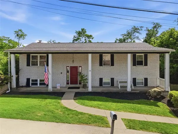 218 Briaridge Dr, Turtle Creek, PA 15145