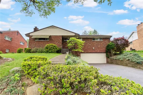 757 Artvue Dr, Pittsburgh, PA 15243