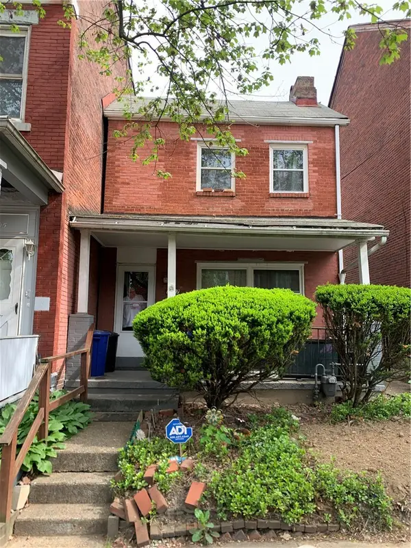 5207 Dearborn St, Pittsburgh, PA 15224