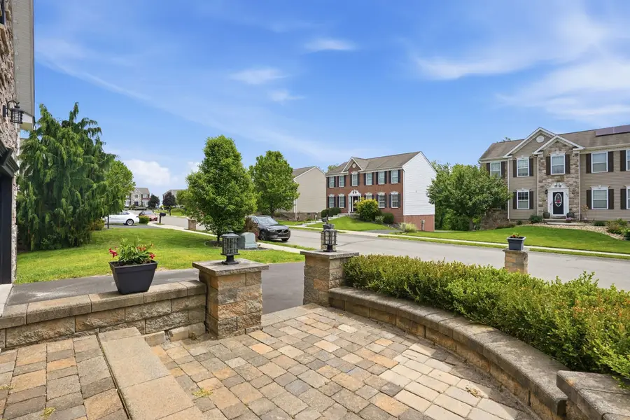 1049 Sweet Brier Drive, Aliquippa, PA 15001 - #3