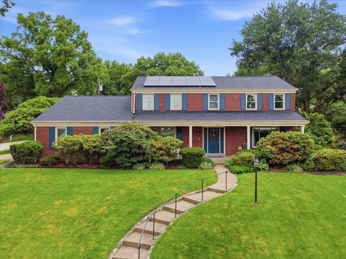 132 Penhurst Drive, Pittsburgh, PA 15235 - #1