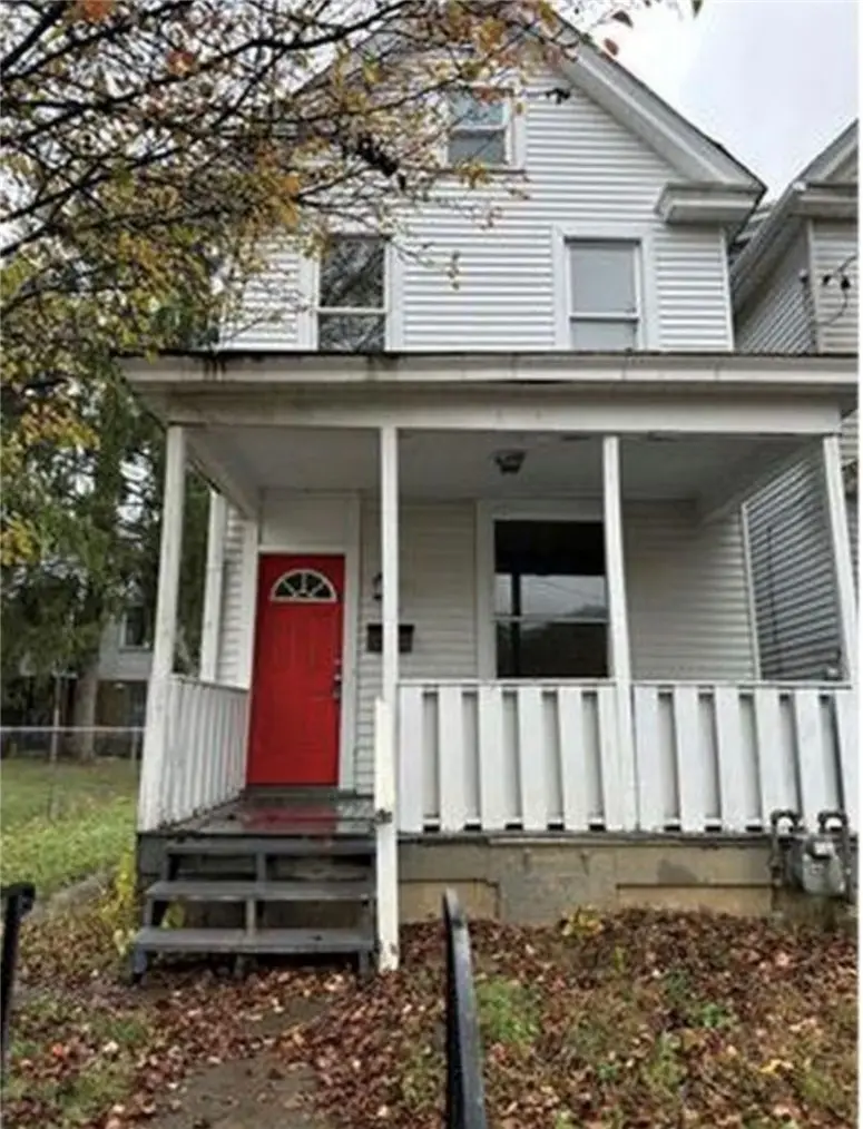 845 Anderson St, New Kensington, PA 15068 - #1