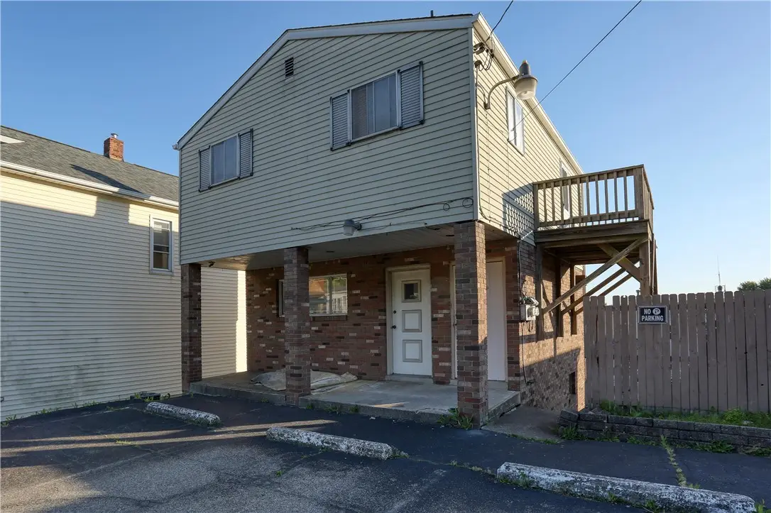 622 Virginia Ave, Rochester, PA 15074 - #1