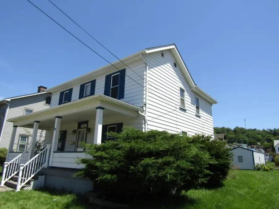 221 S 4th St, West Newton, PA 15089 - #2