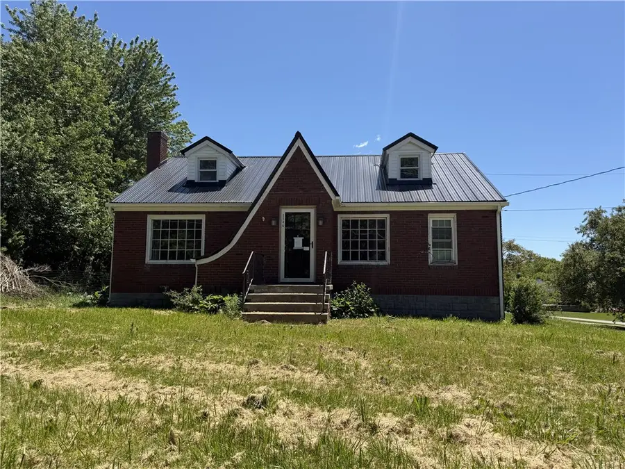 1146 Franklin Rd, Jackson Center, PA 16133 - #2