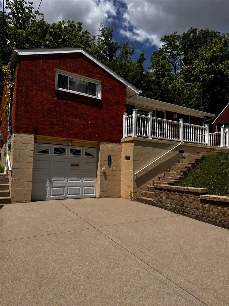 11228 Azalea Dr, Pittsburgh, PA 15235 - #2