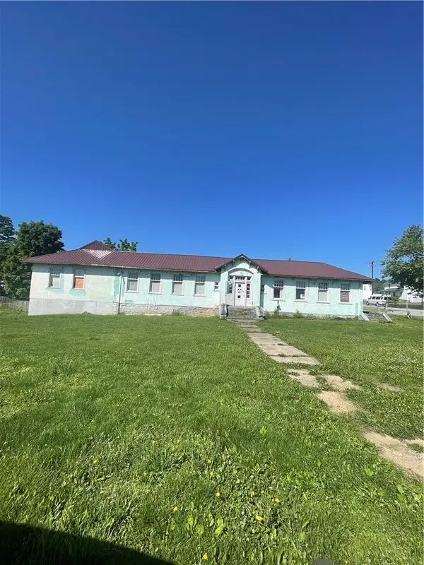 117 First Street, Jefferson/Mather, PA 15346
