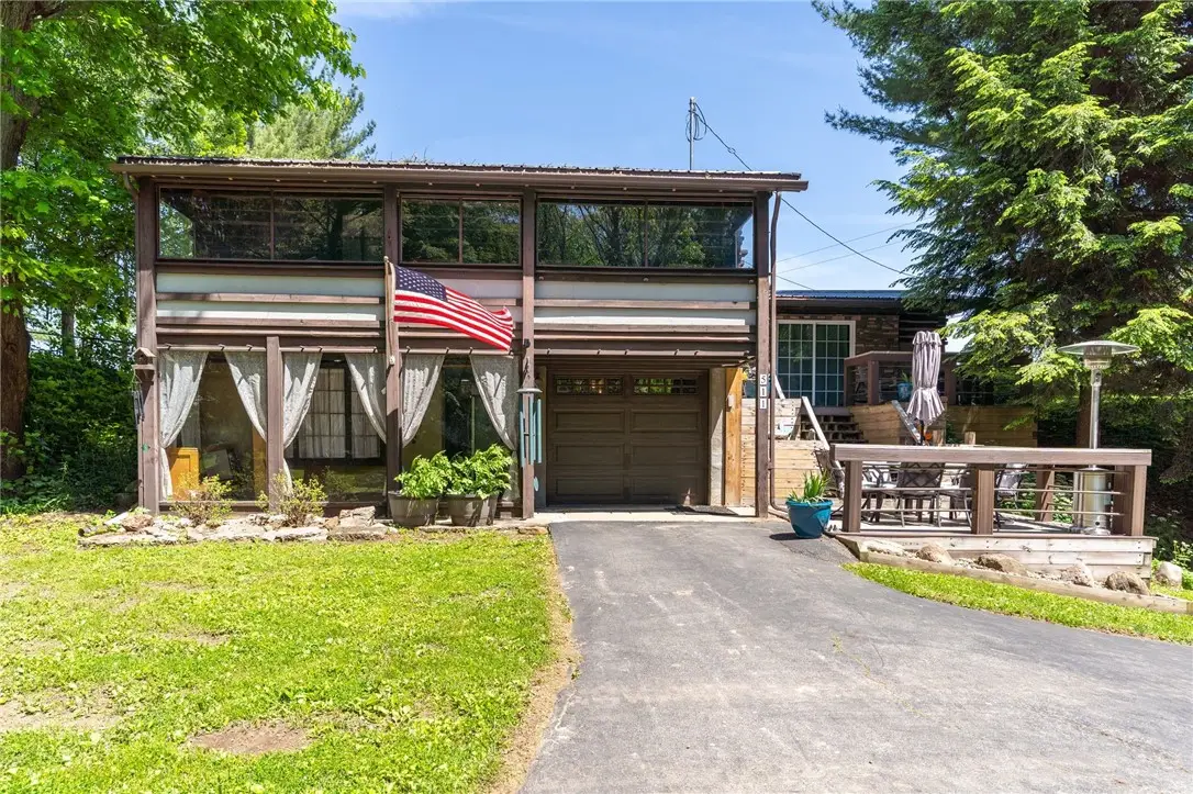 511 Covert Rd, New Castle, PA 16102 - #1