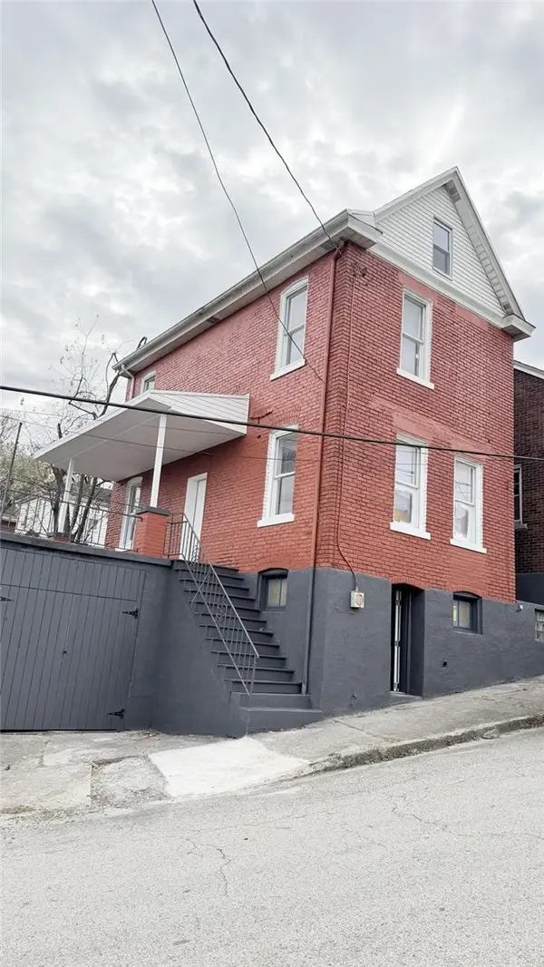 1016 Mcmahon Ave, Monessen, PA 15062