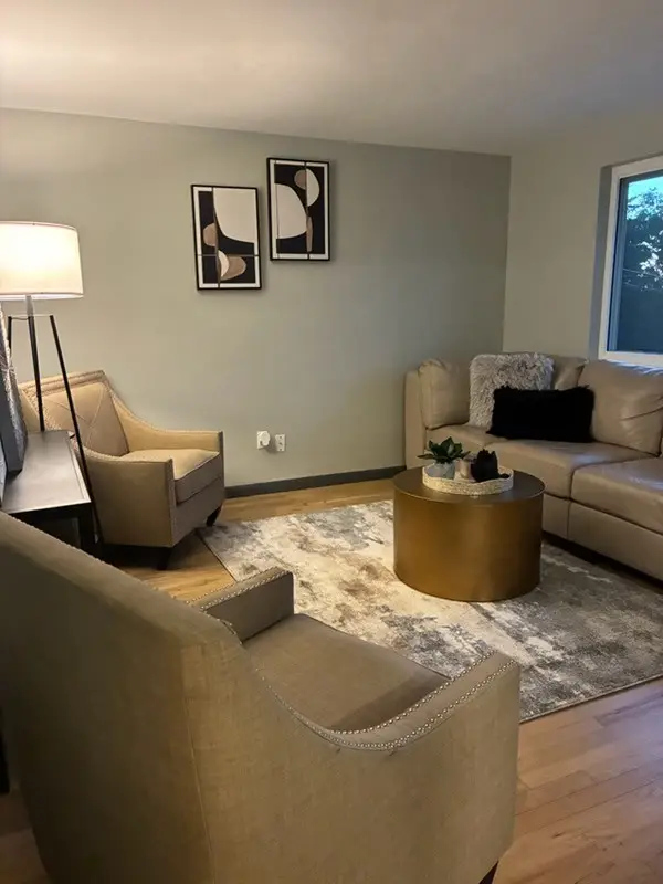 3208 Stewart St, McKeesport, PA 15132 - #3