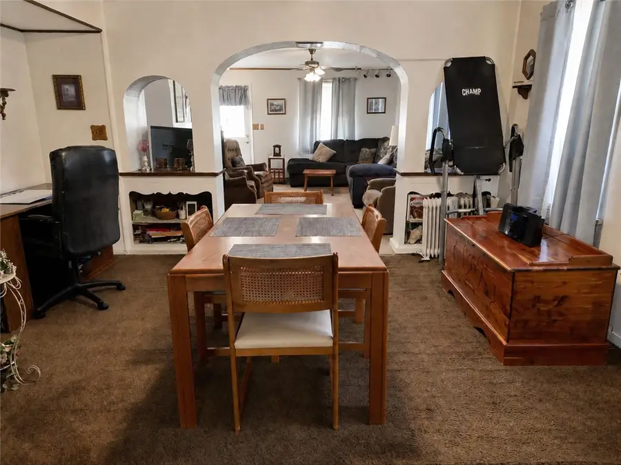 223 Connoquenessing Main St, Connoquenessing, PA 16027 - #2
