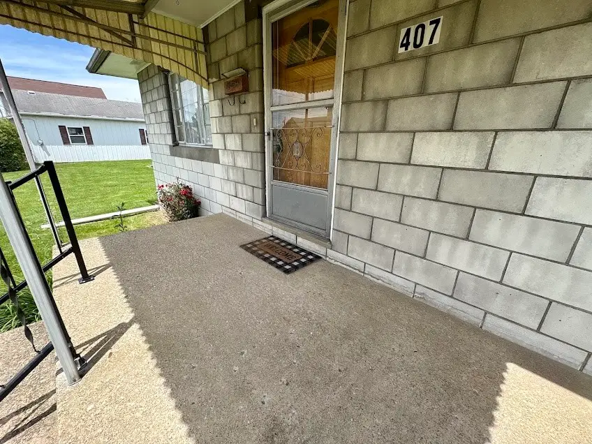 407 Vine St, Connellsville, PA 15425 - #2