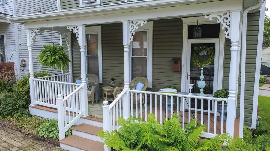 602 9th St, Irwin, PA 15642 - #2