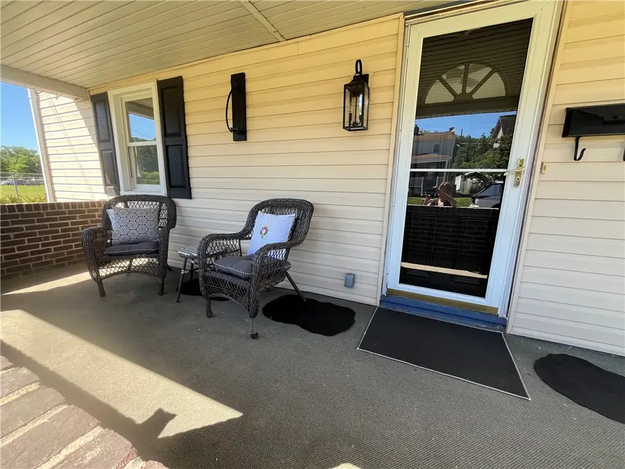 2116 Barnsdale Ave, McKeesport, PA 15132 - #3