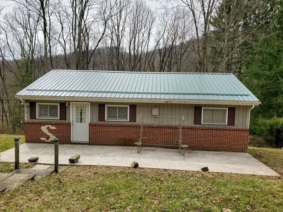 154 Eicher Rd., Confluence, PA 15424 - #3