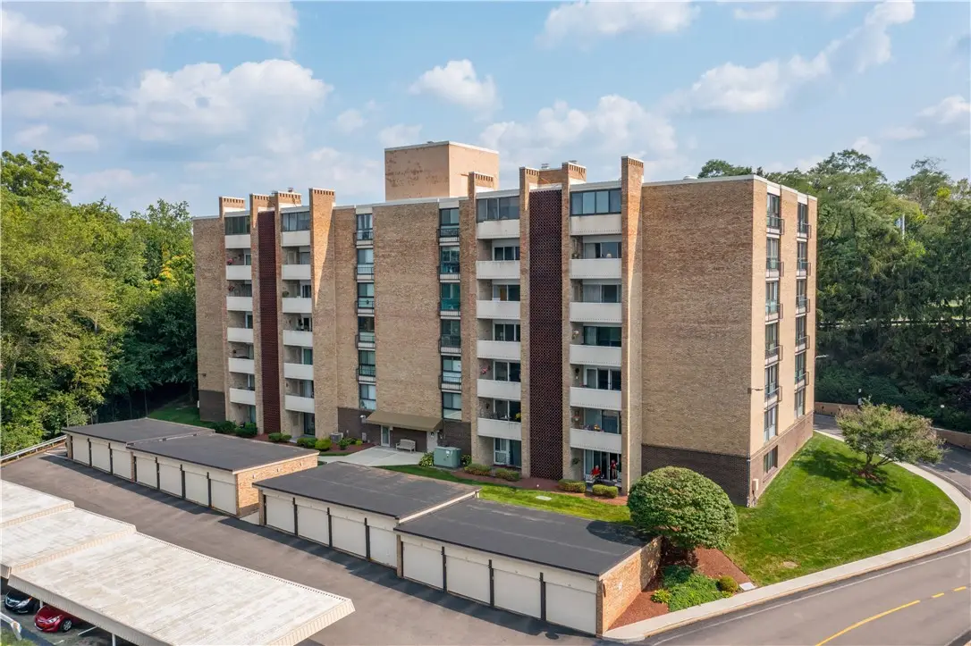 55 Highland Rd #205, Bethel Park, PA 15102 - #1