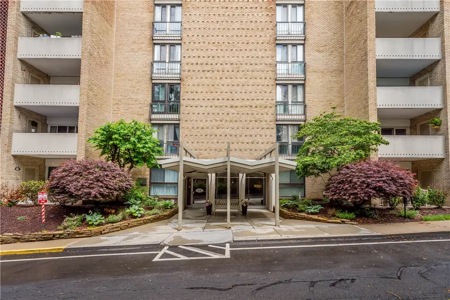 55 Highland Rd #205, Bethel Park, PA 15102 - #3