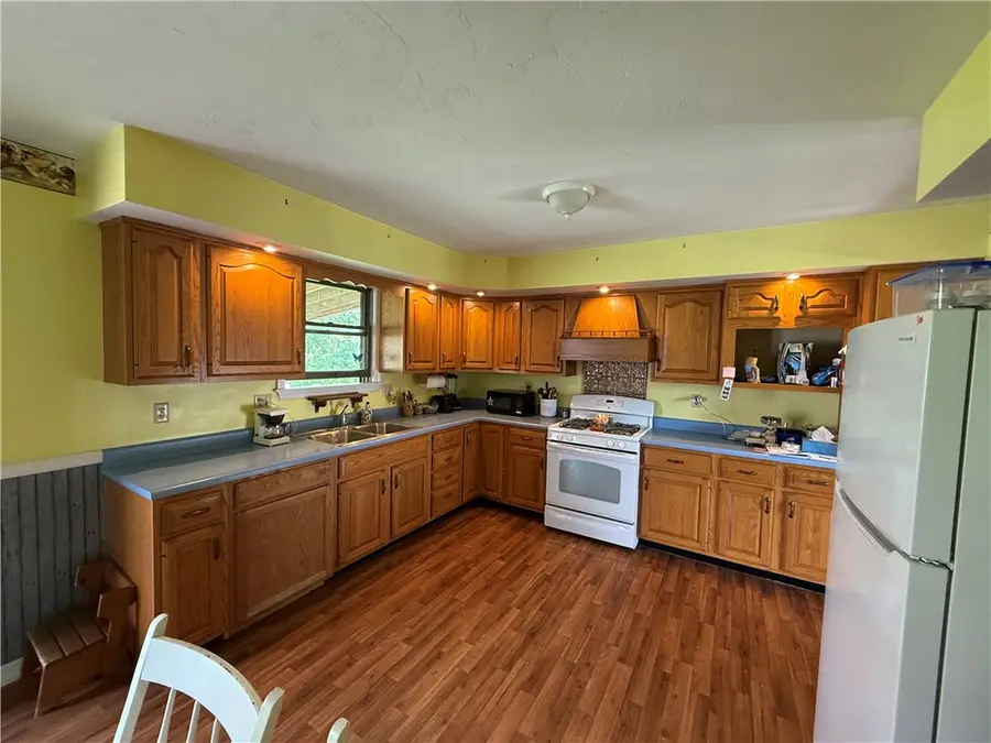 355 Gabriel Avenue, Indiana, PA 15701 - #3