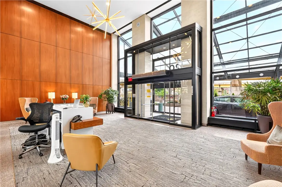320 Fort Duquesne Blvd #12L, Pittsburgh, PA 15222 - #1