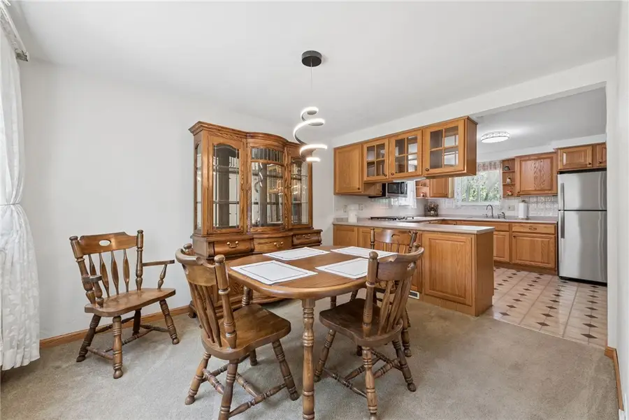 341 E Agnew Avenue, Pittsburgh, PA 15210 - #2