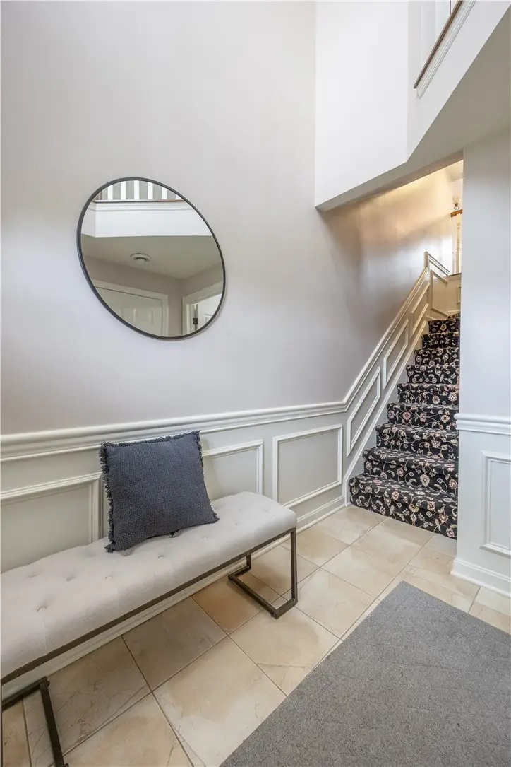 101 Castle View Dr, Kennedy, PA 15136 - #2