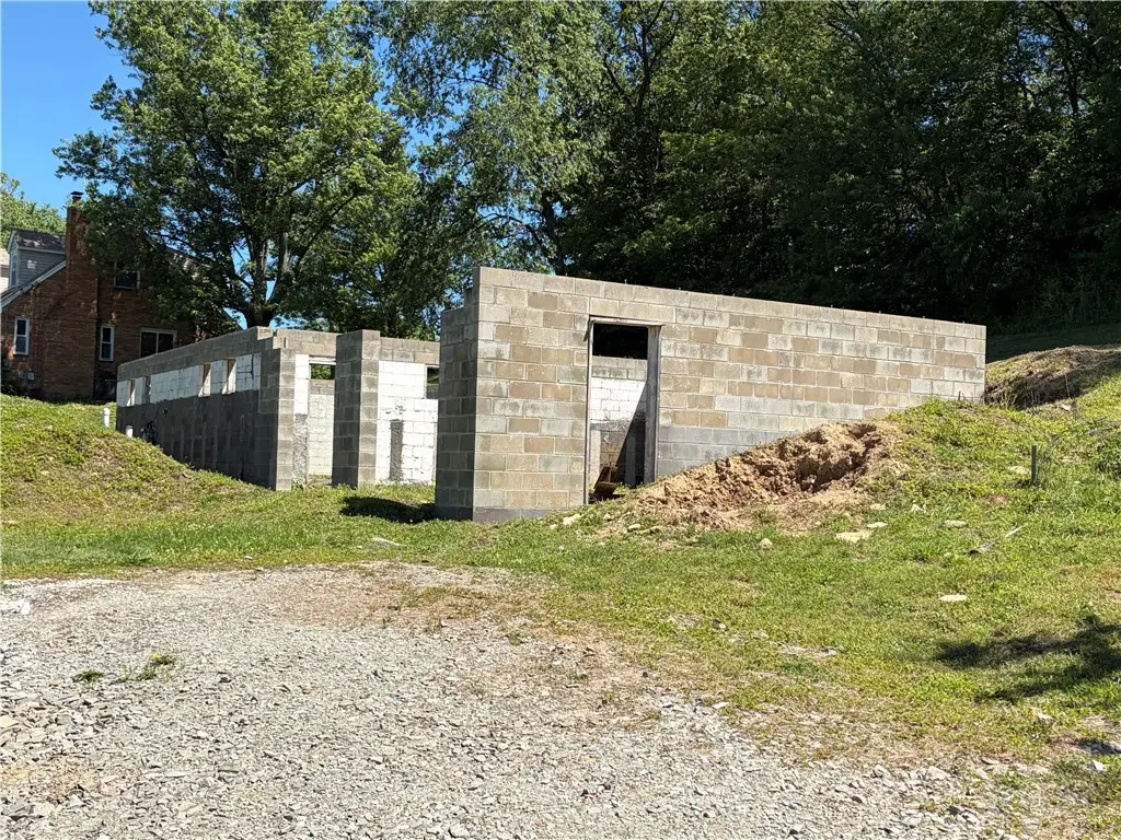 250 Hazel Kirk, Monongahela, PA 15063 - #1