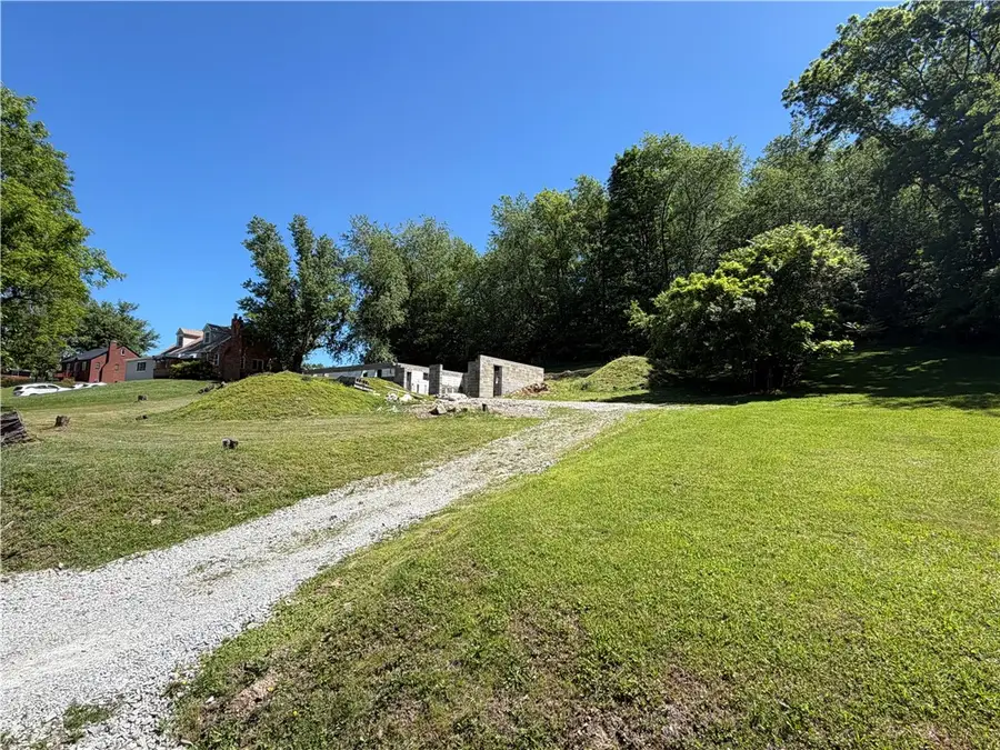 250 Hazel Kirk, Monongahela, PA 15063 - #2