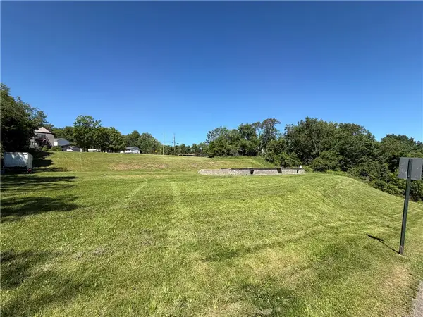 1375 Fayette, Donora, PA 15033