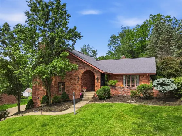 2483 Southvue Drive, Pittsburgh, PA 15241